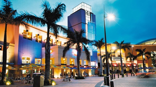 Mall in Umhlanga Ridge, Kwazulu-Natal - Gateway Shopping Centre